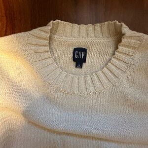 GAP Beige Ribbed Knit Sweater